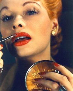 vintage+woman+lipstick+2